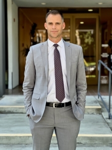 Timothy D. Henry Photo